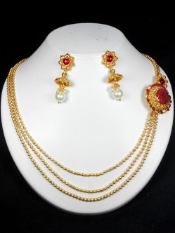Exclusive Polki Set